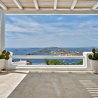 Stunning Villa With Panoramic View