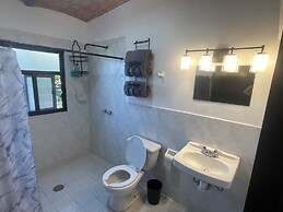 HOTEL CUATRO CAMINOS