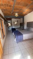 HOTEL CUATRO CAMINOS