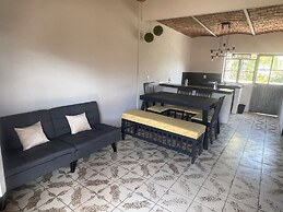 HOTEL CUATRO CAMINOS
