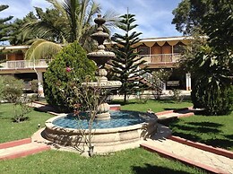 HOTEL CUATRO CAMINOS