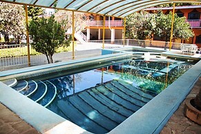 HOTEL CUATRO CAMINOS