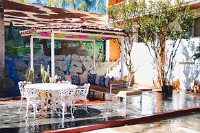 HOTEL CUATRO CAMINOS