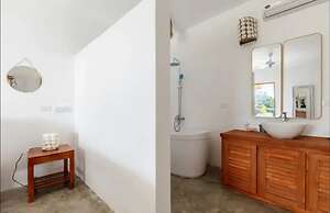 Casa flor vista al mar