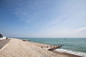 Bright Modern Selsey Seafront Home