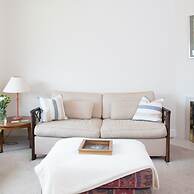 Seaside Detached 4bd Home nr Shops Parking Garden