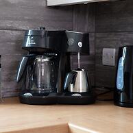 Spacious House for 10 With Hot Tub Nr Beach