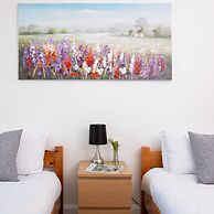 Spacious House for 10 With Hot Tub Nr Beach