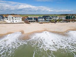 Luxury Seafront Family Home - Indoor Pool