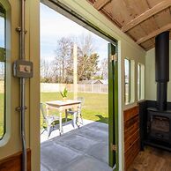 Unique Comfy Remodelled Railway Carriage