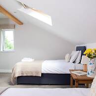 Lux Countryside Haven Mins to Beach Garden