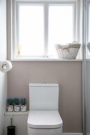 Lux Countryside Haven Mins to Beach Garden