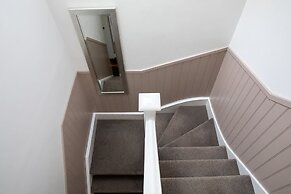 Lux Countryside Haven Mins to Beach Garden