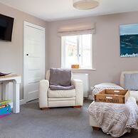 Lux Countryside Haven Mins to Beach Garden