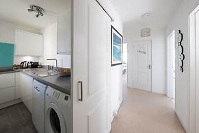 Beachfront Apartment With Panoramic Sea Views