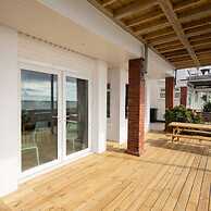 Absolute Beachfront With Decked Garden Oasis and Views