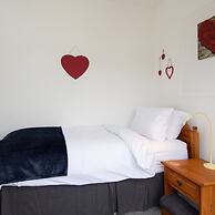 Beautiful Beachfront House wth Balcony Sea Views