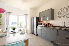 Beautiful Beachfront House wth Balcony Sea Views