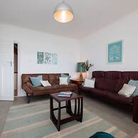 Beautiful Beachfront House wth Balcony Sea Views