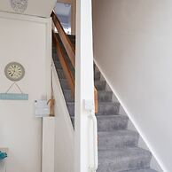 Beautiful Beachfront House wth Balcony Sea Views