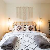 Designer Family Escape Hot Tub Steps to Beach