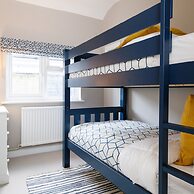 Designer Seaside Escape King Beds Scenic View