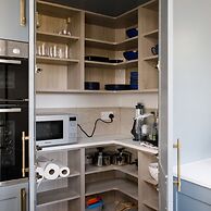 Designer Seaside Escape King Beds Scenic View