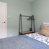 Designer Seaside Escape King Beds Scenic View