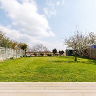 Designer Seaside Escape King Beds Scenic View