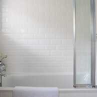 Tranquil Family Retreat 5 min to Beach Garden