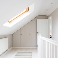 Tranquil Family Retreat 5 min to Beach Garden