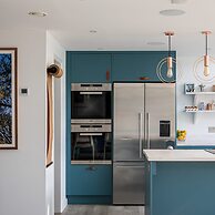 The Salt House - Luxury Home With Pool Hot Tub