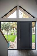 The Salt House - Luxury Home With Pool Hot Tub