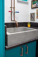 The Salt House - Luxury Home With Pool Hot Tub