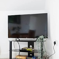 Lovely Selsey Apartment With sea Views Sleeps 4