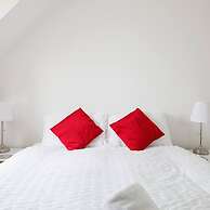 Lovely Selsey Apartment With sea Views Sleeps 4