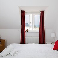 Lovely Selsey Apartment With sea Views Sleeps 4