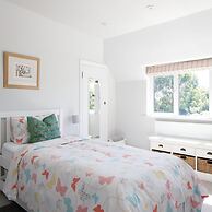 Beach House With Pool in West Wittering