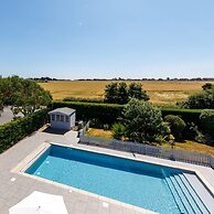 Beach House With Pool in West Wittering
