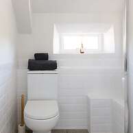 Beach House With Pool in West Wittering