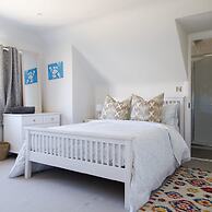 Beach House With Pool in West Wittering