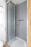 Gorgeous Shepherds Hut - Walk to Beach Pub