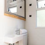 Gorgeous Shepherds Hut - Walk to Beach Pub