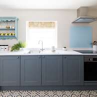 Stylish Apartment Gastro Pub in West Wittering