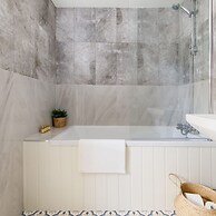 Stylish Apartment Gastro Pub in West Wittering