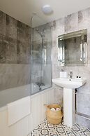 Stylish Apartment Gastro Pub in West Wittering