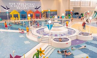 Lovely Seaside Villa Gardens 40 Metres to Beach