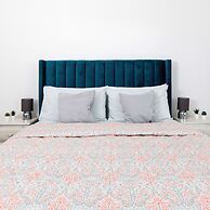 Lovely Seaside Villa Gardens 40 Metres to Beach