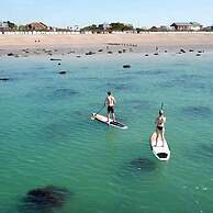 Lovely Seaside Villa Gardens 40 Metres to Beach