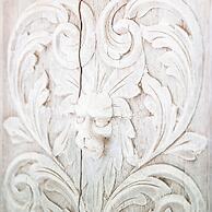 Pretty Cottage Near City Sea